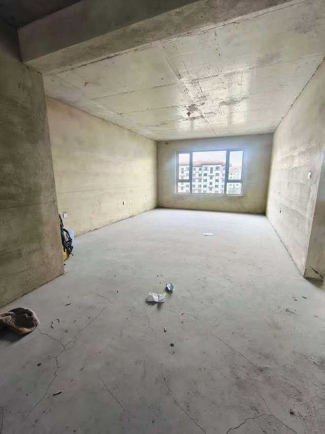出售,阳光城5楼,
