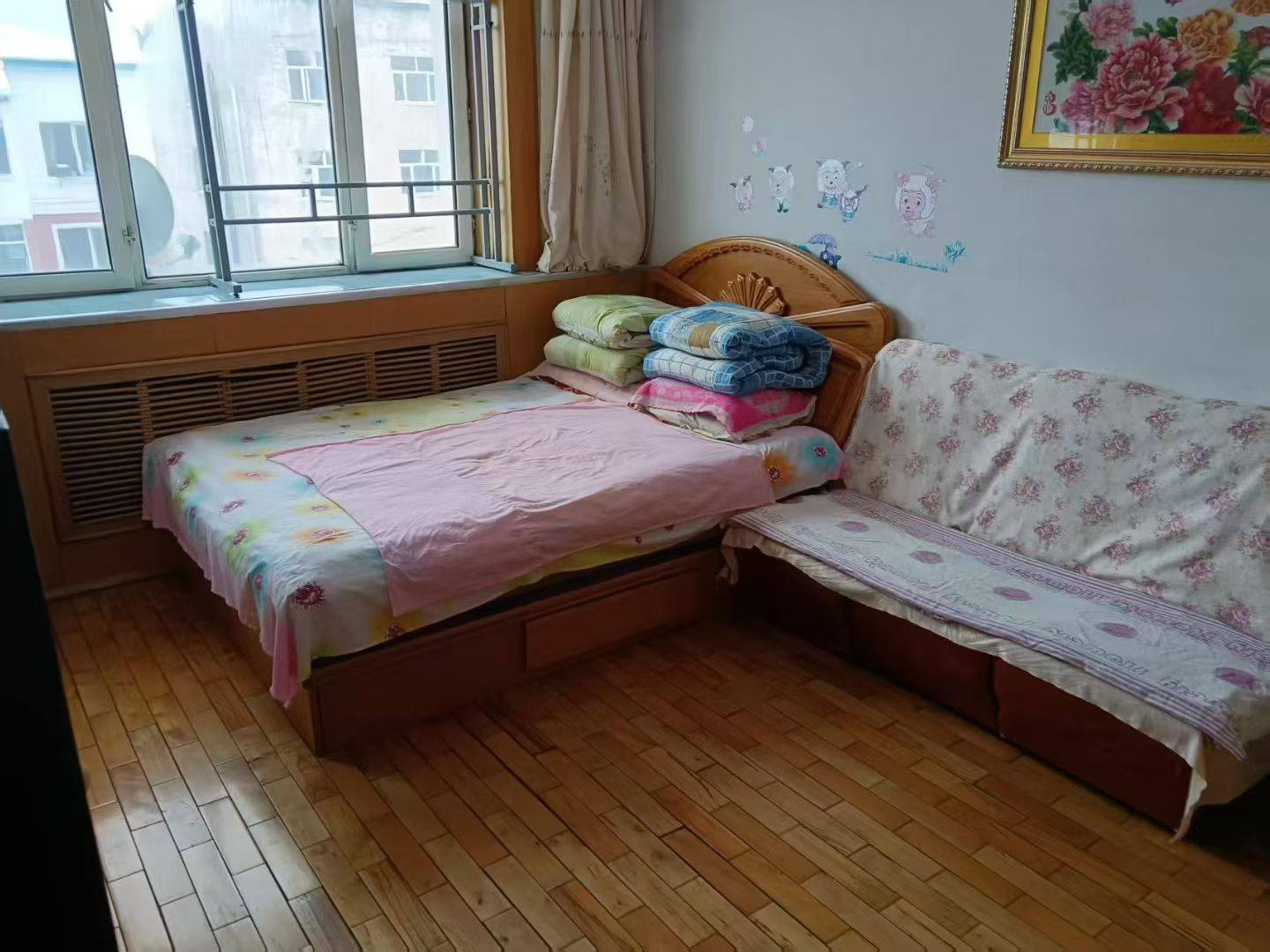 出租中亚和平五楼